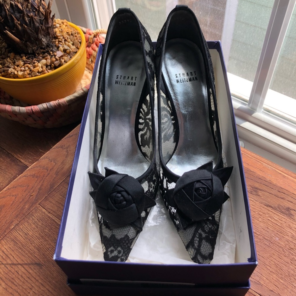 Black Lace Stuart Weitzman Rosa Pointed Heels